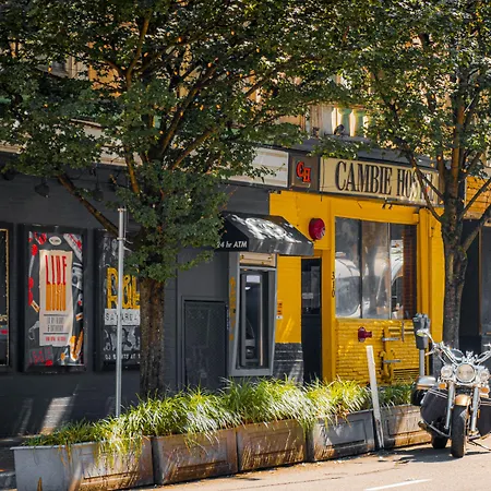 The Cambie Hostel Gastown-2