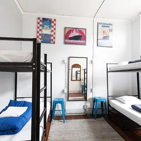 The Cambie Hostel Gastown-3